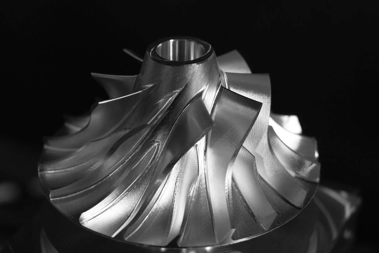 Roue à aubes usinée en aluminium